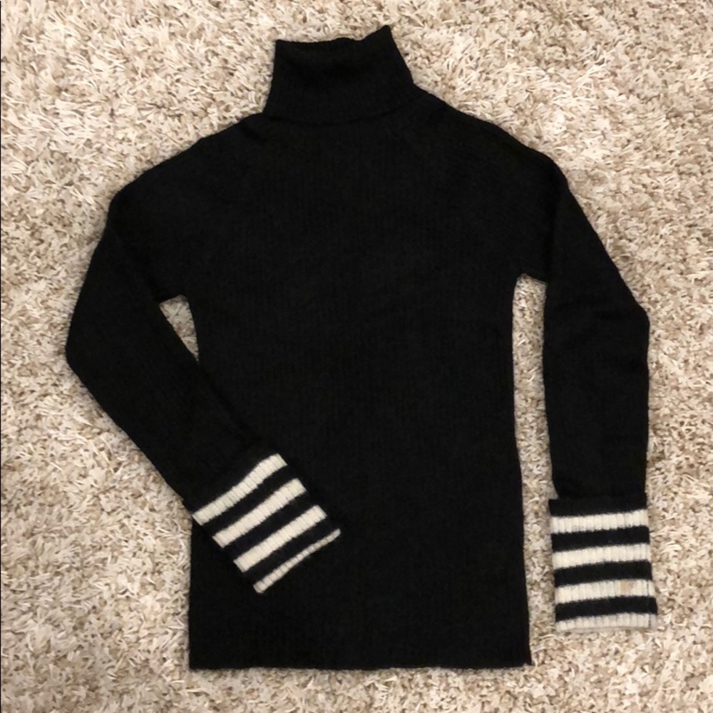 Turtleneck Sweather with Cute Ivory Stripe Sleeves